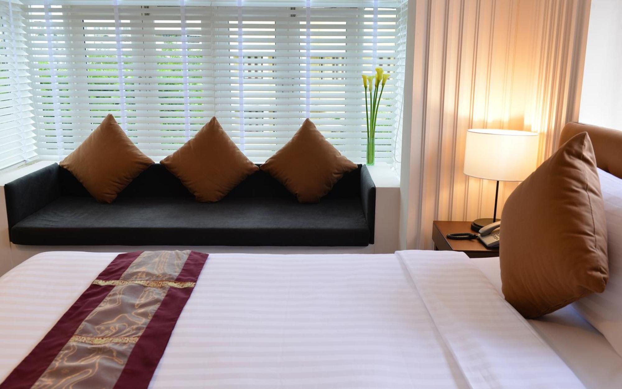 Siam Champs Elyseesi Unique Hotel Bangkok Szoba fotó